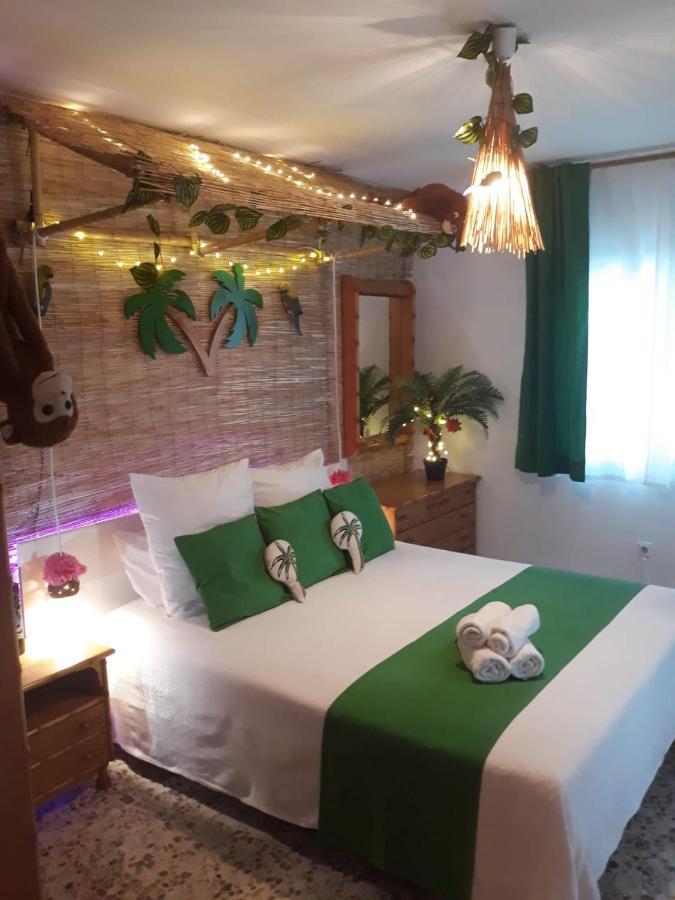 Wonder Rooms Nerja Guest House Extérieur photo